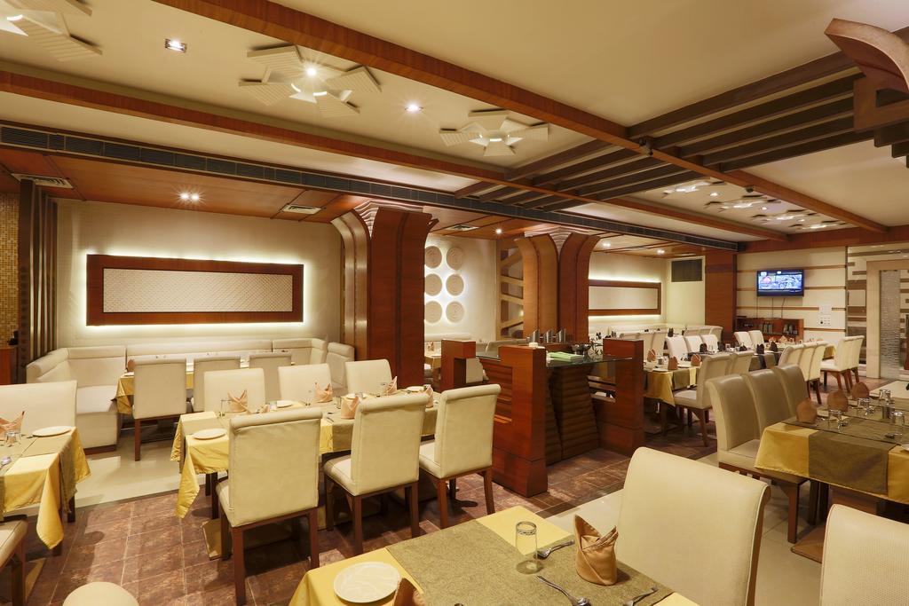 Hotel Millennium Guwahati Exterior foto